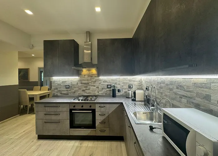 Laura's House In Alberone Апартаменты *